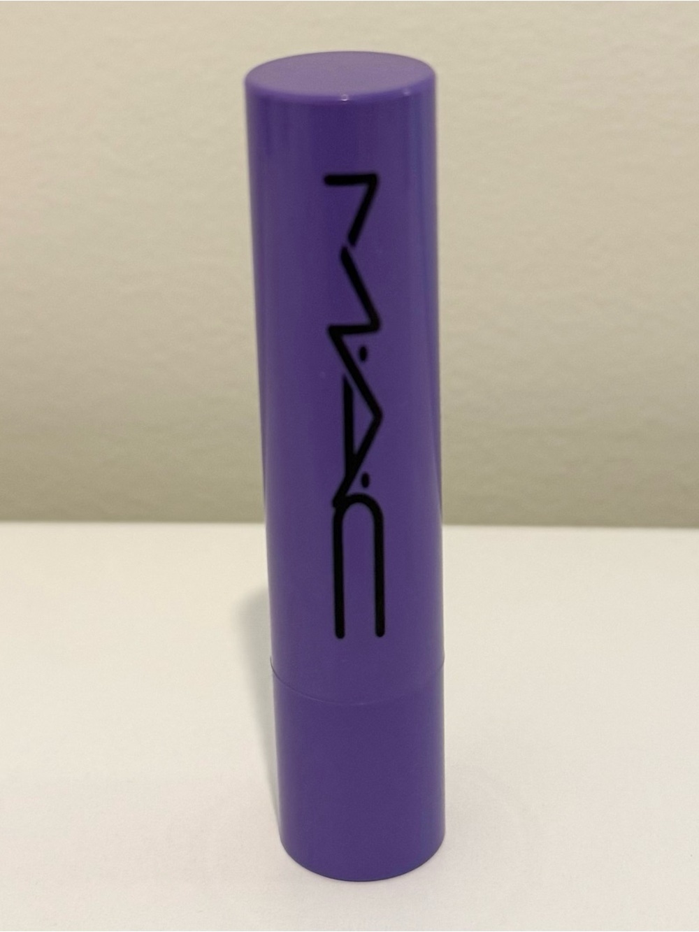 NEVER USED MAC Squirt Plumping Gloss Stick violet beta